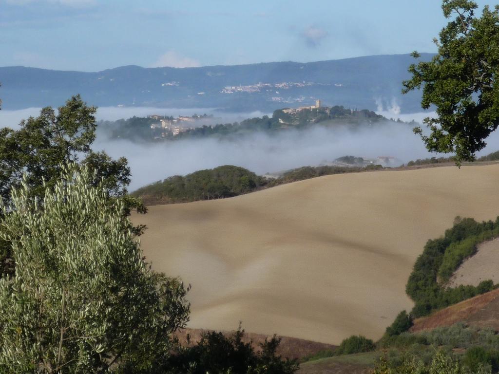 Hotel Il Podere Degli Artisti San Casciano dei Bagni Exterior foto